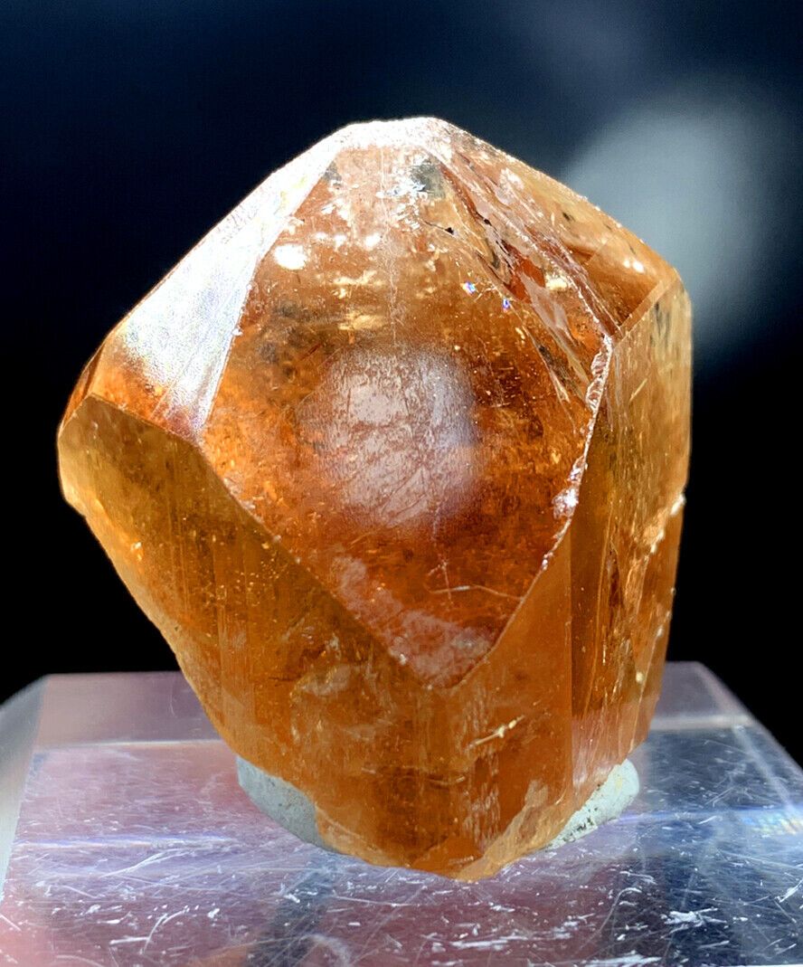 Topaz crystal