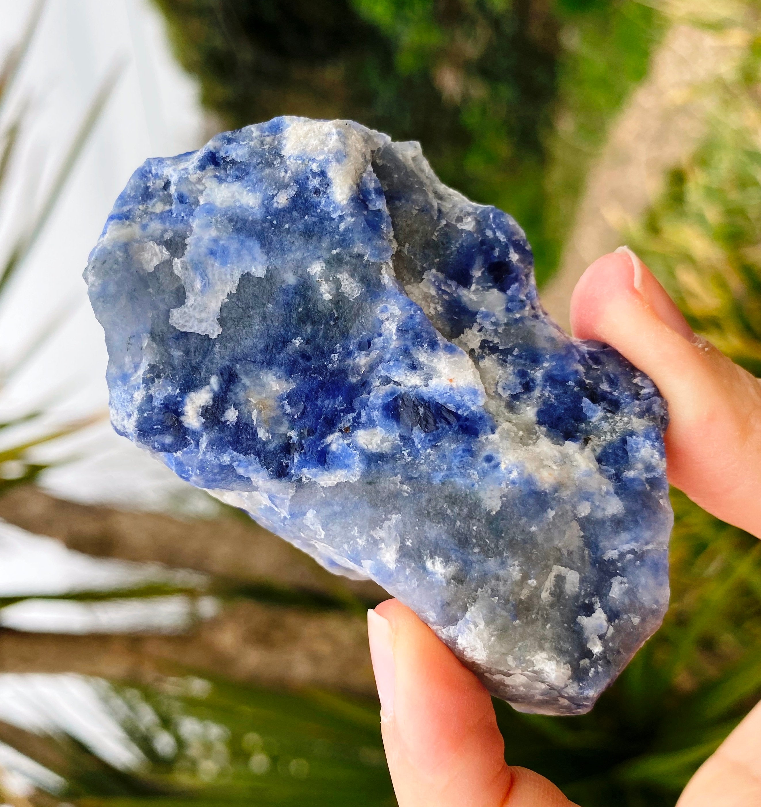 Sodalite crystal