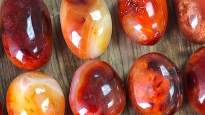 A Detailed Look into the World of Red Crystals: Energy, Passion, and Strength