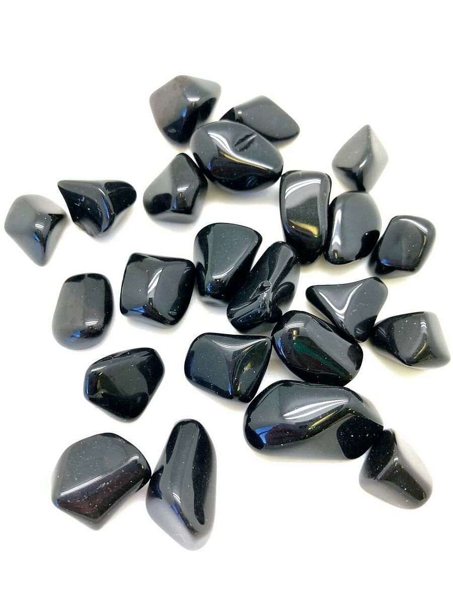 Understanding and Benefiting from the Energies of Capricorn Crystals